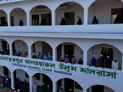 Shop rooms, sustainable income