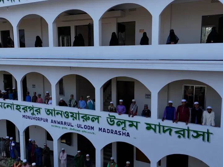 Shop rooms, sustainable income